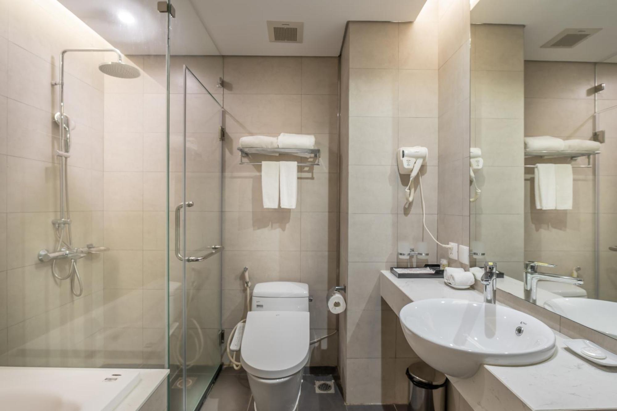 Parosand Hanoi Hotel Exterior photo